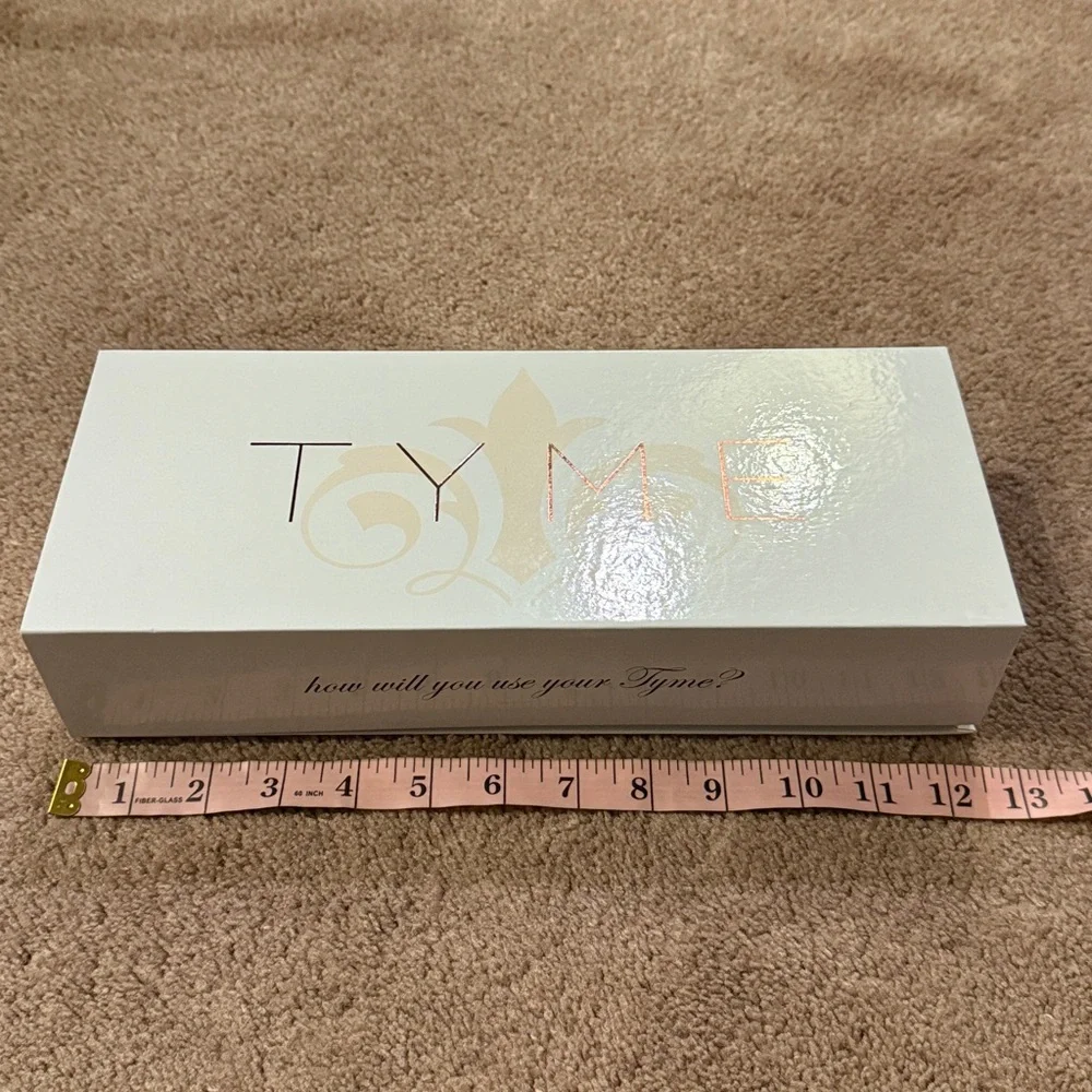 Tyme Iron Original is a 2 in 1 hair styling tool